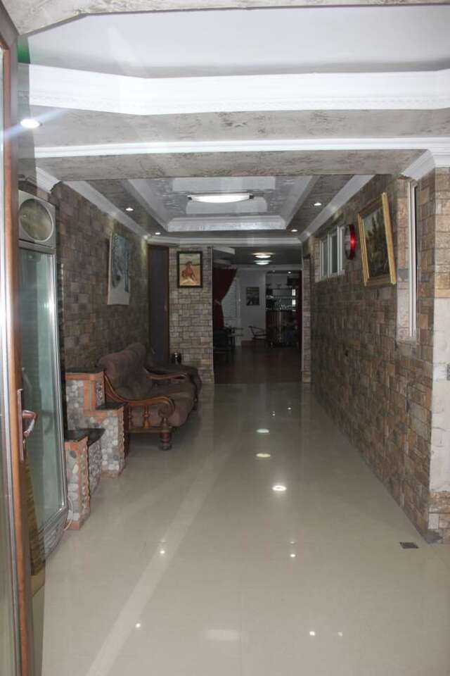 Отель Hotel Kazbegi Батуми-16