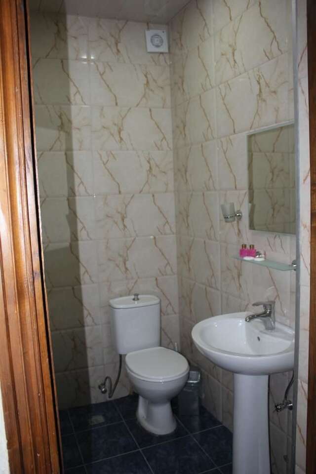 Отель Hotel Kazbegi Батуми-19